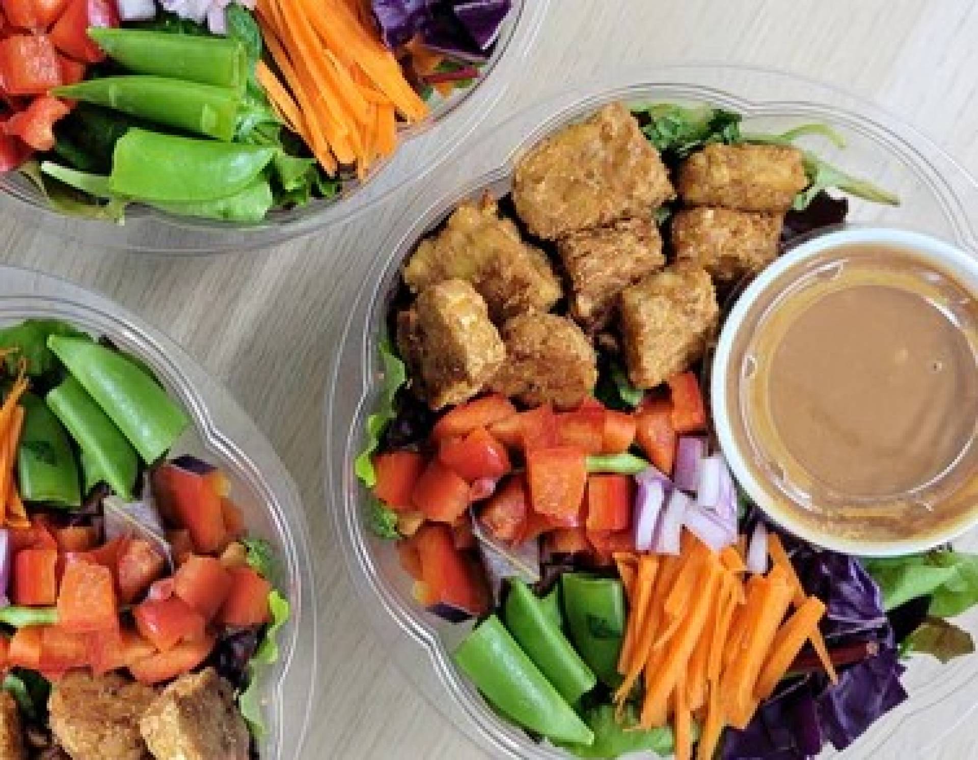 Dreamy Peanut Thai Salad with Tempeh