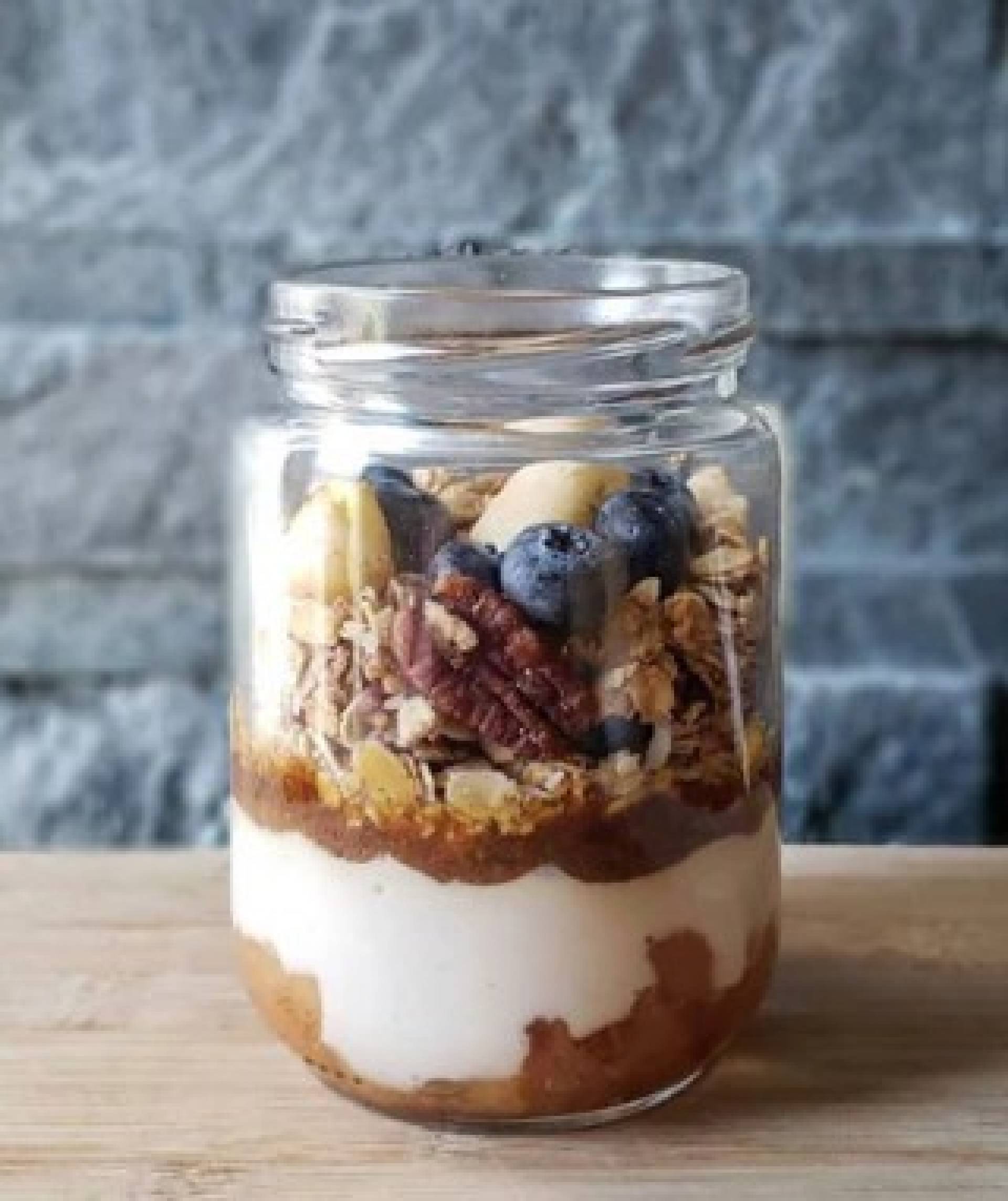 Breakfast Jar: Orchard Crumble