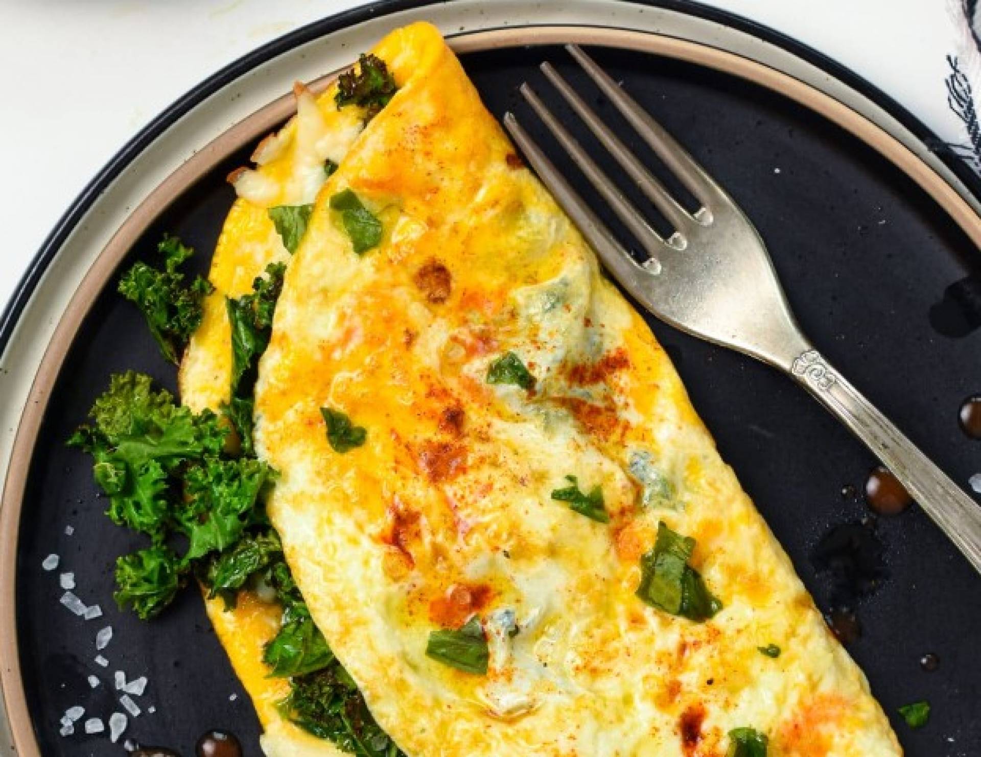 Chicken, Spinach & Mozzarella Omelette with Roasted Sweet Potato (GF)