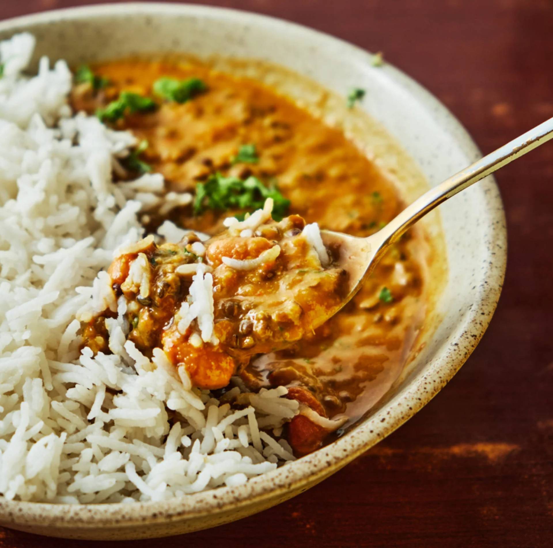Dal Makhani (Indian Creamy Lentil Curry) with Rice