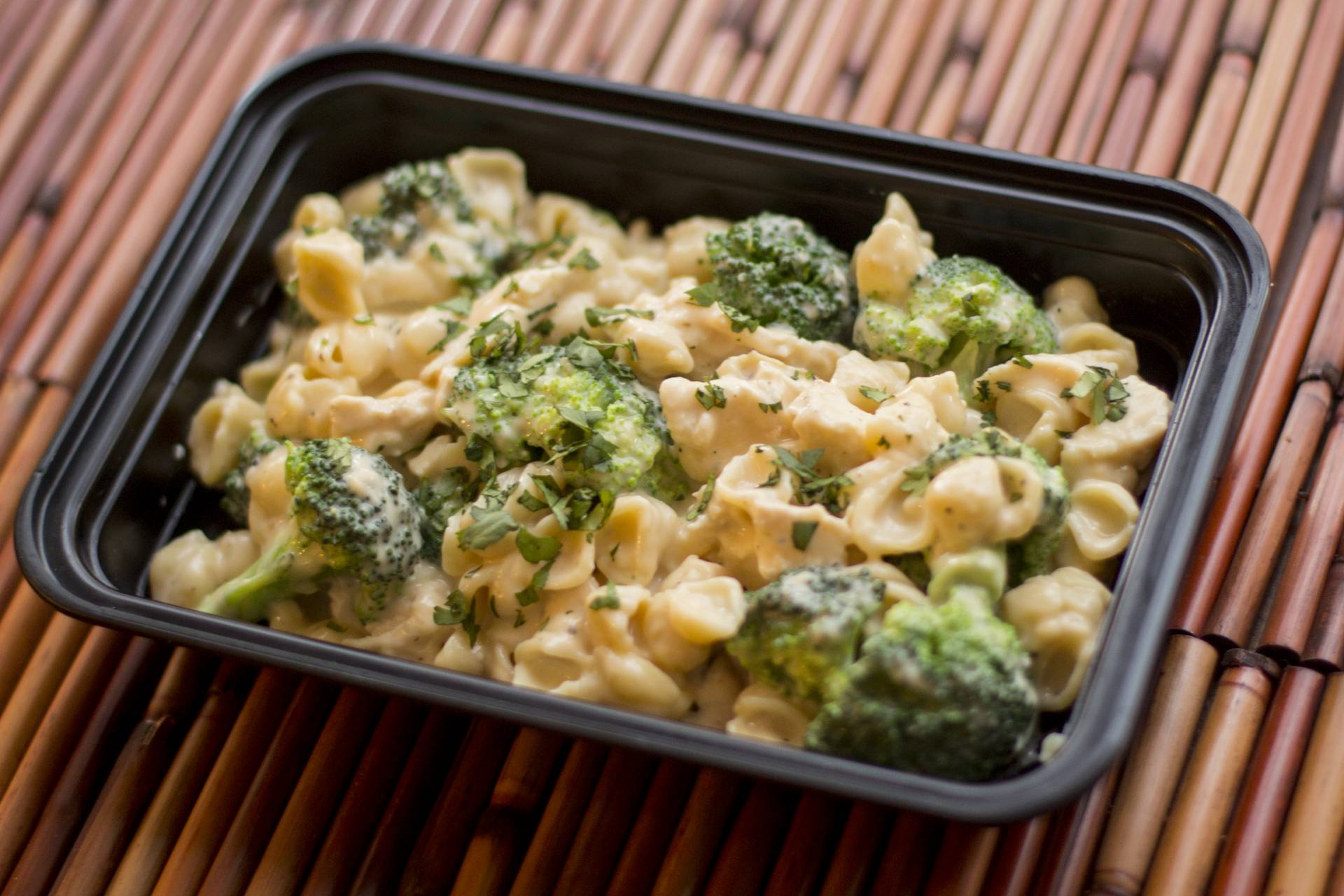 Cheddar Cauliflower & Broccoli Pasta - Family Size